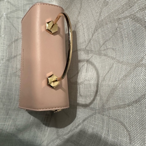 KUQIKAER & Bag with Crossbody NWOT - Picture 11 of 14